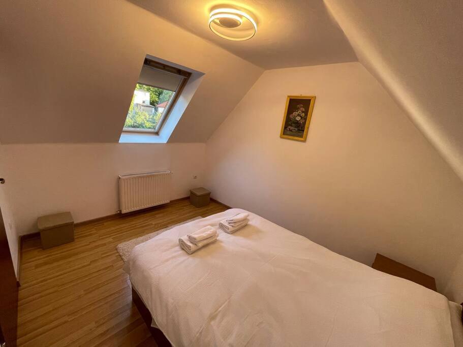 Easy Living Apartments - Old Town Braszów Zewnętrze zdjęcie