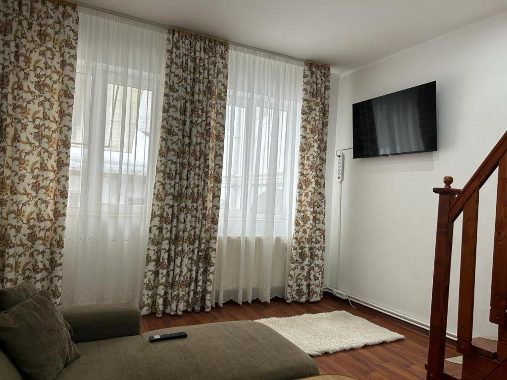 Easy Living Apartments - Old Town Braszów Zewnętrze zdjęcie