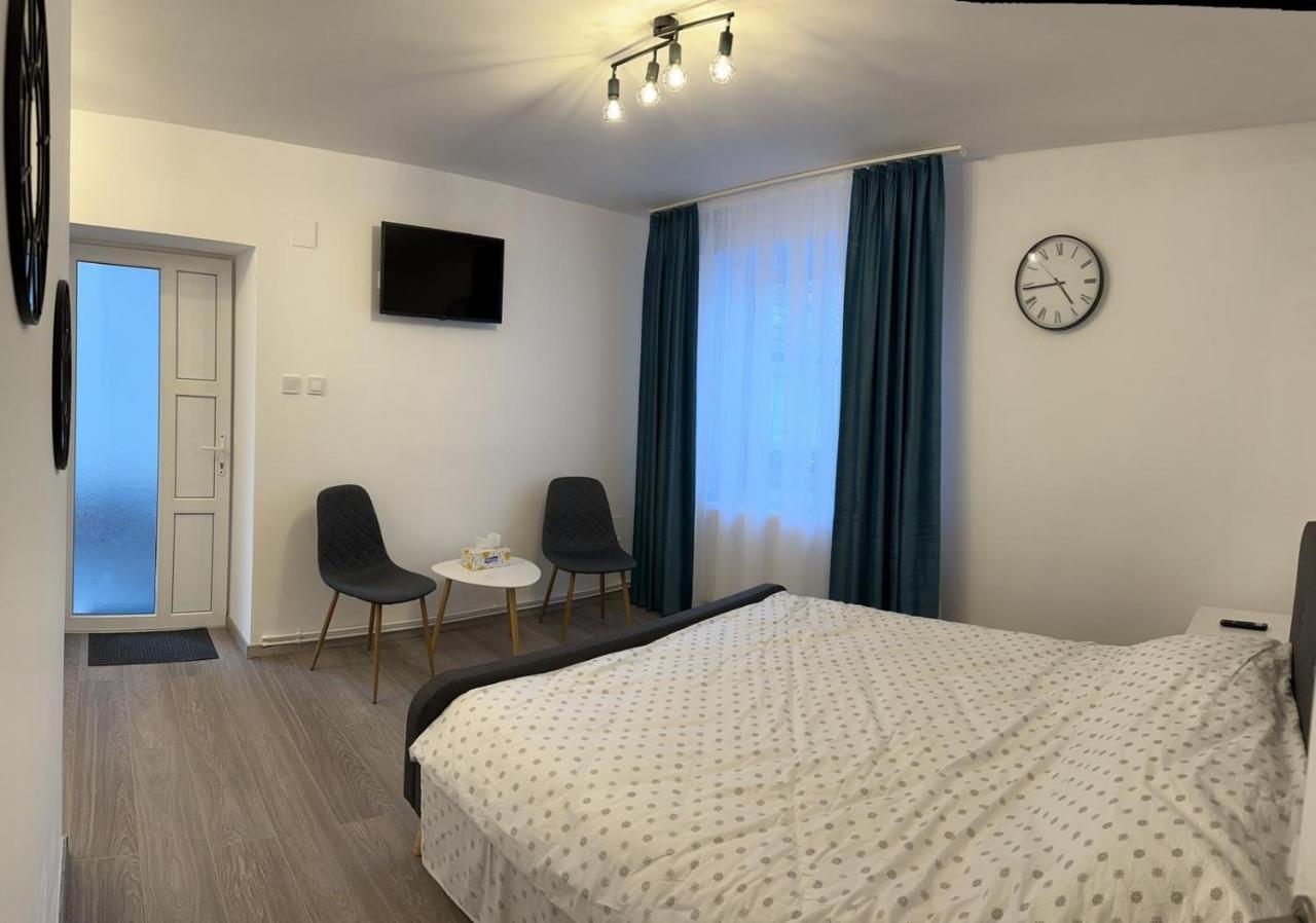 Easy Living Apartments - Old Town Braszów Zewnętrze zdjęcie